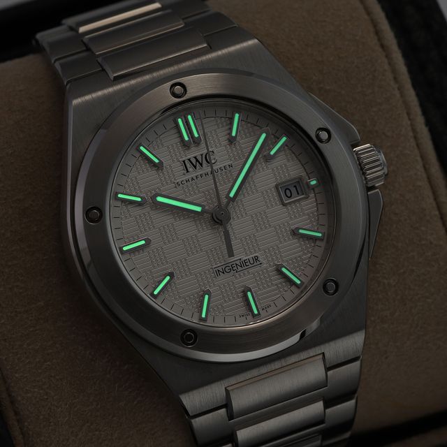 IWC Ingenieur IW328902 Image 6